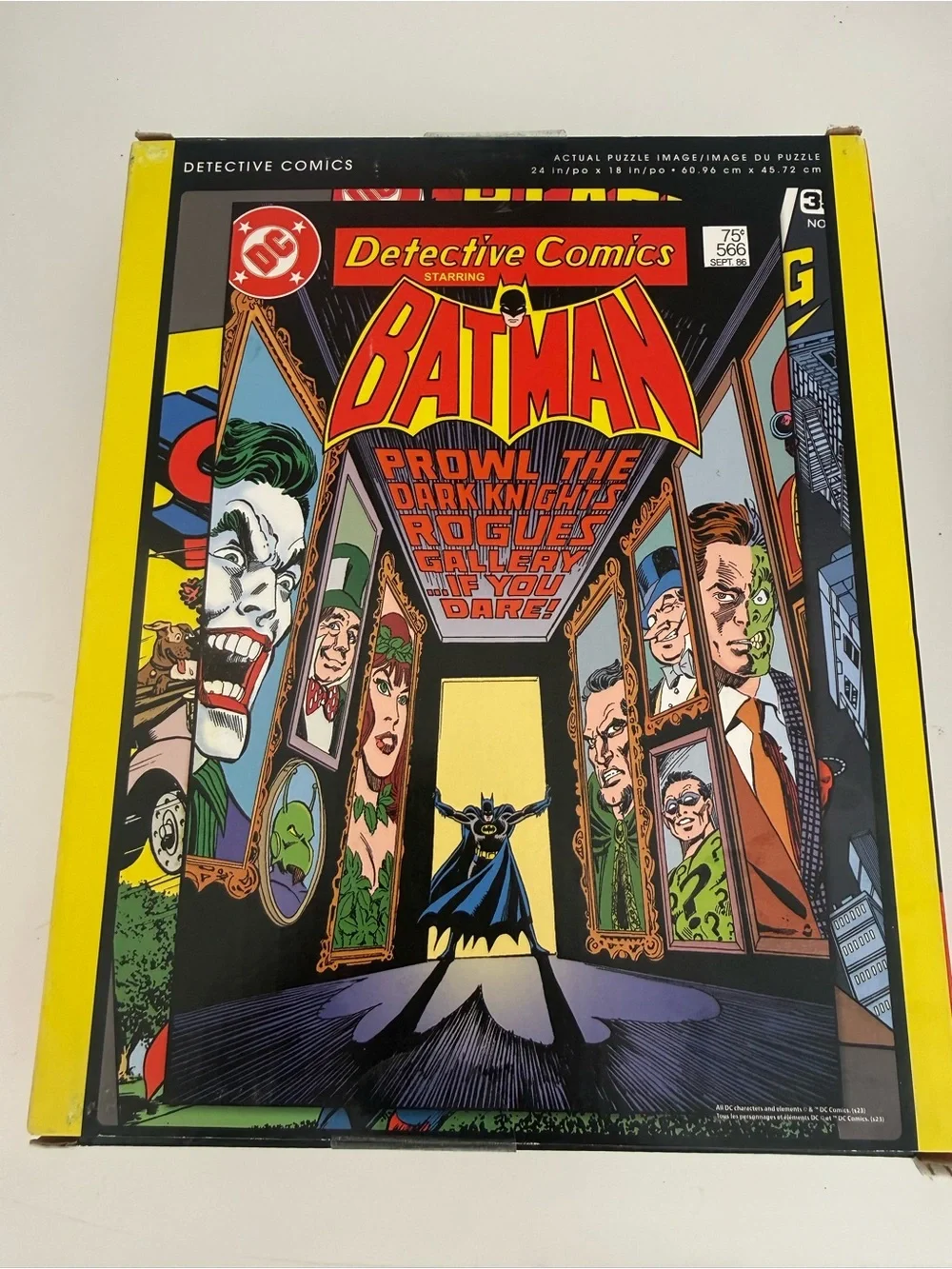 Spin Master Inc Vintage DC Comics 2 puzzles never opened . 500 pieces each